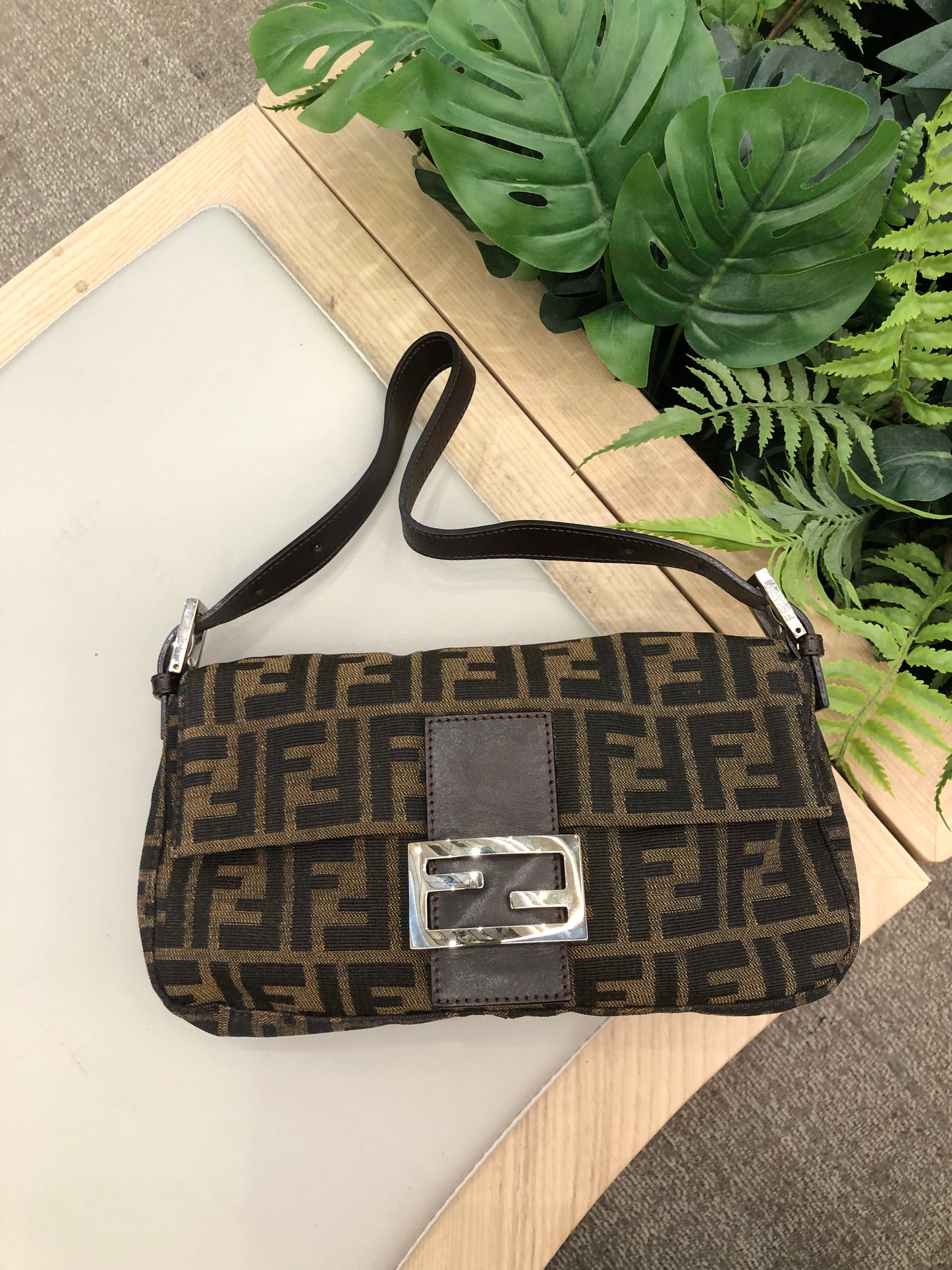 Fendi mamma baguette