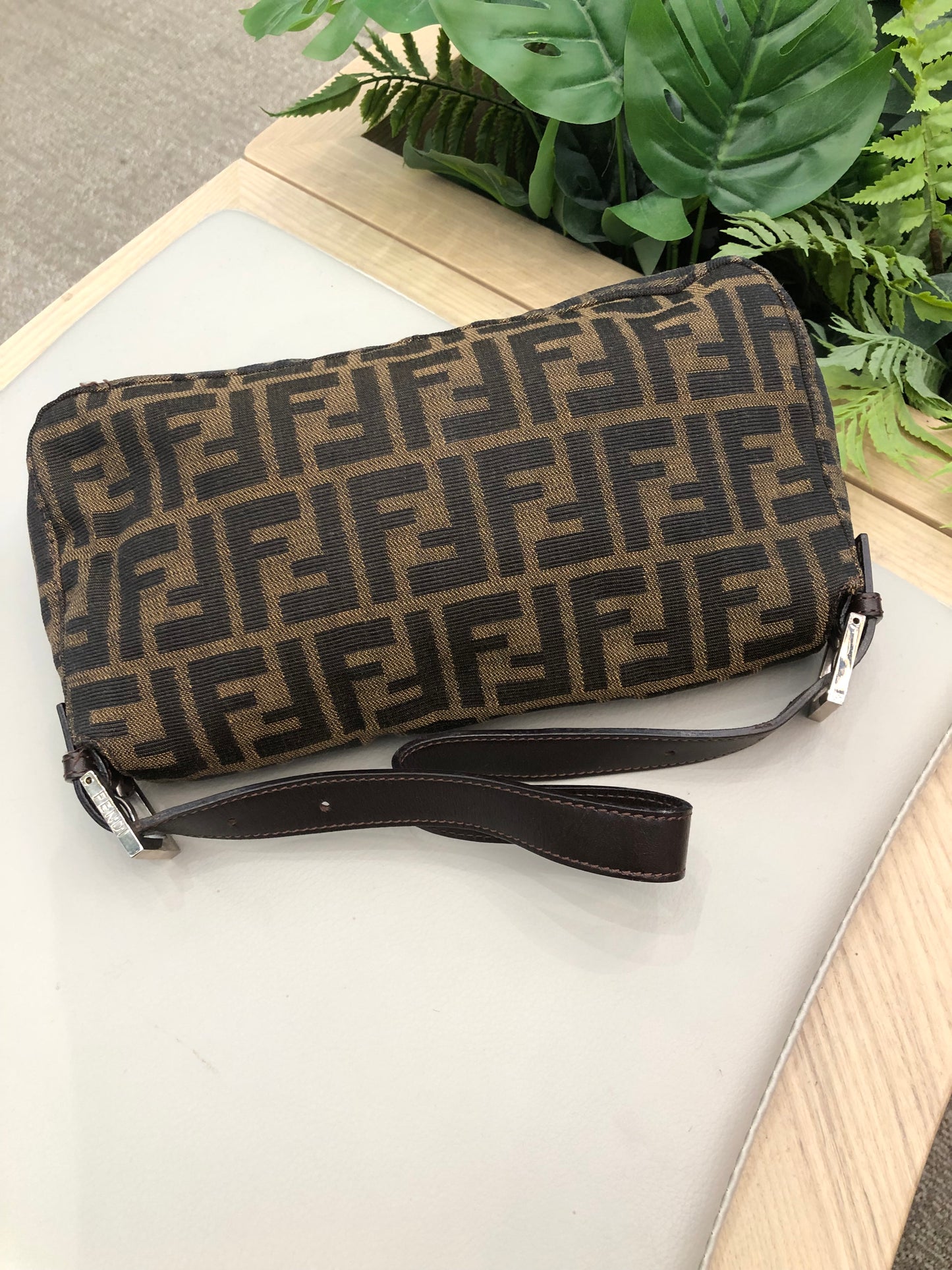 Fendi mamma baguette
