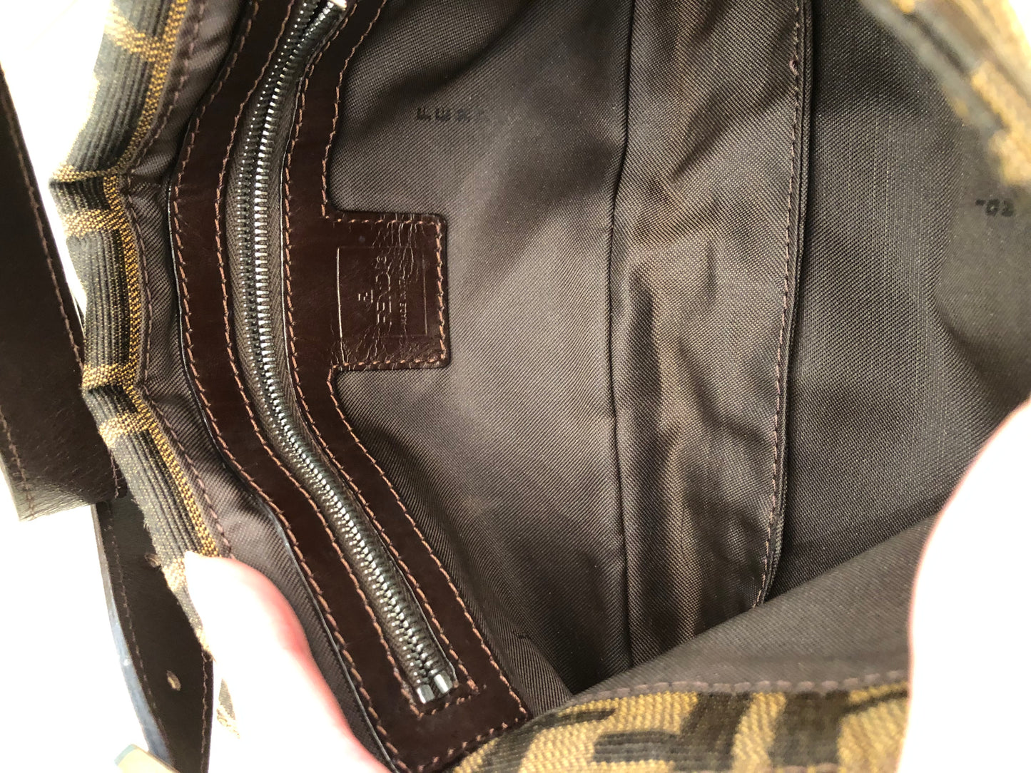 Fendi mamma baguette