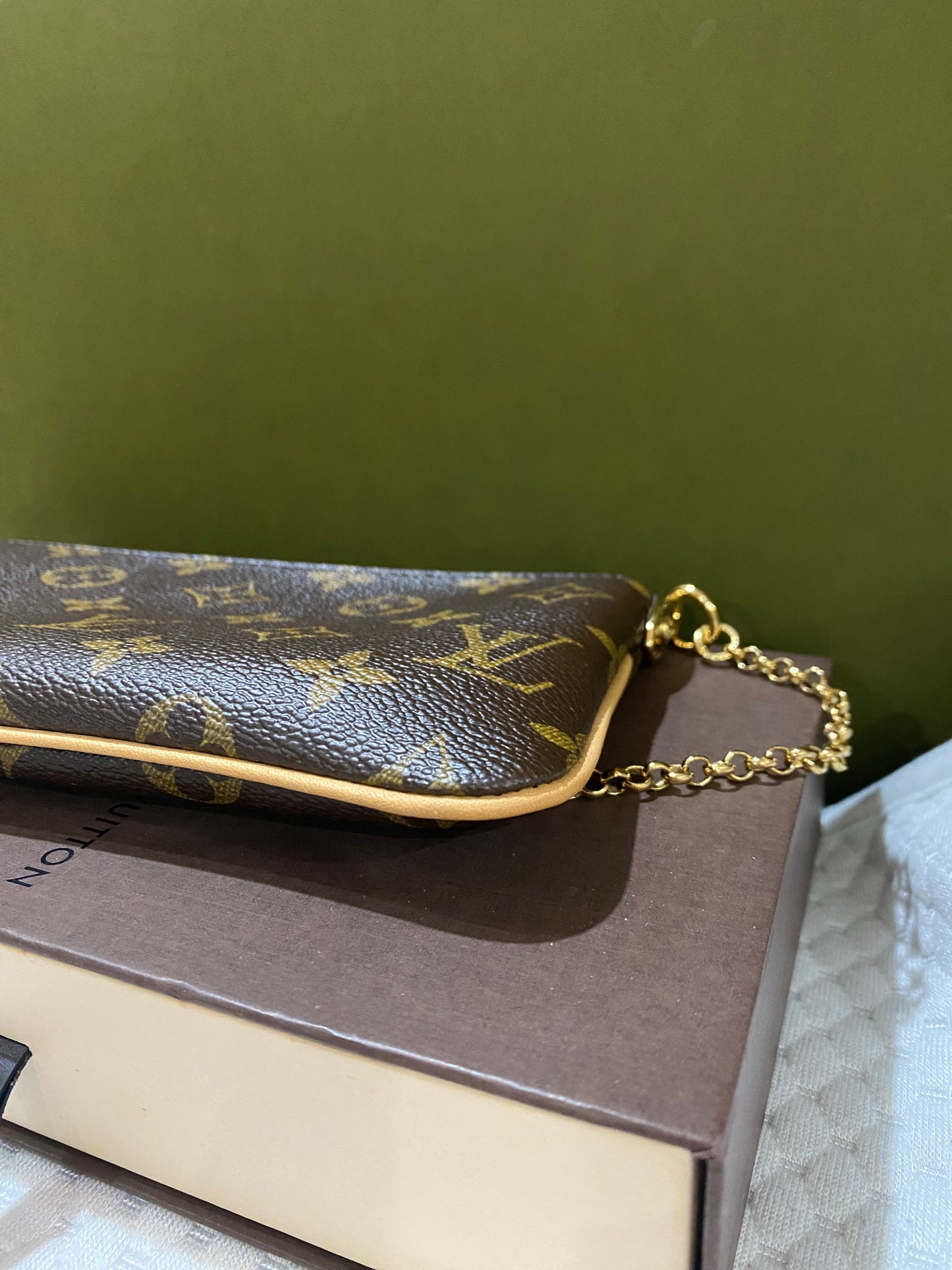 Louis Vuitton Milla mini chain bag