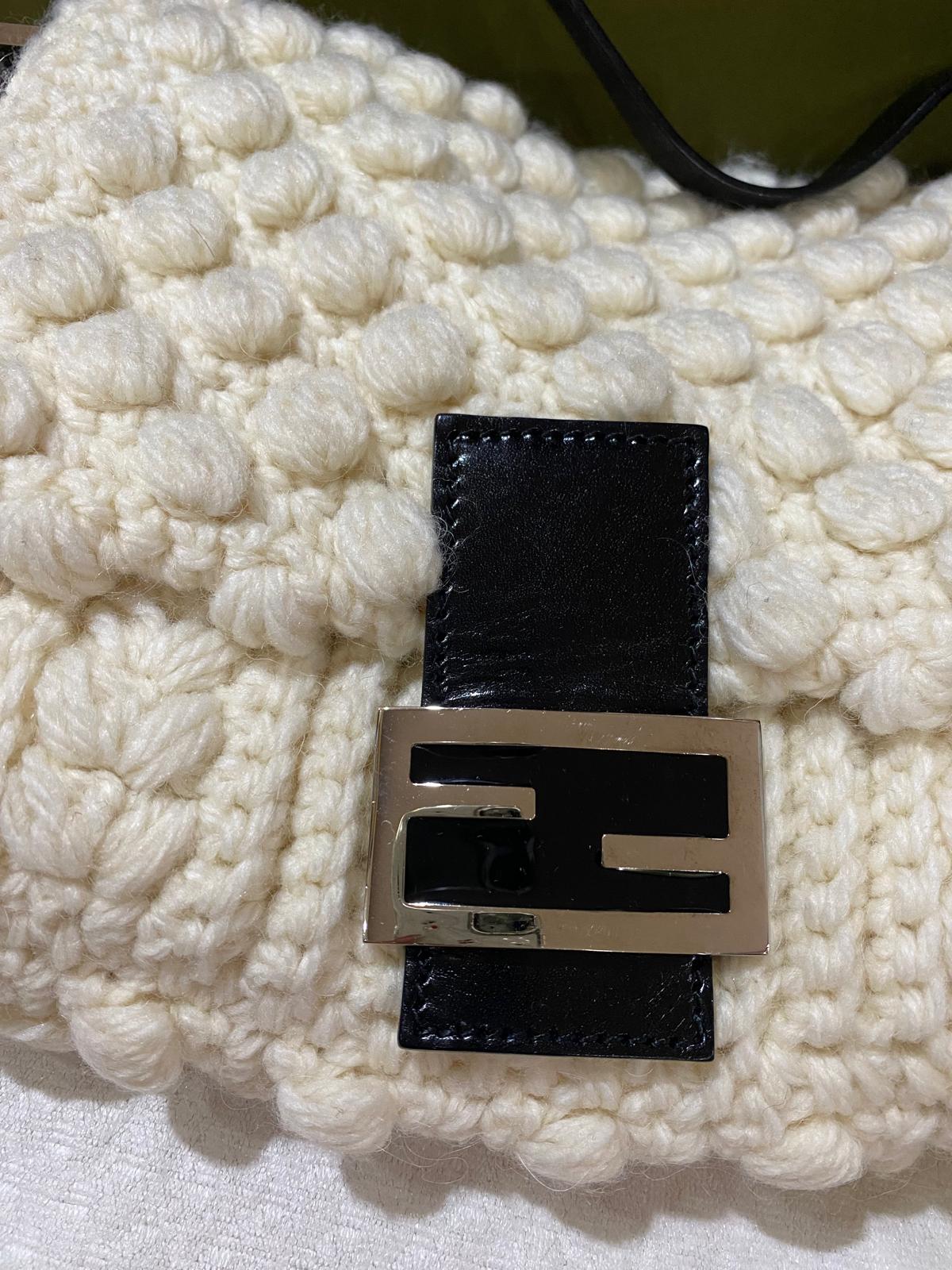 Fendi Mama Baguette Knitted Wool Shoulder Bag in Cream