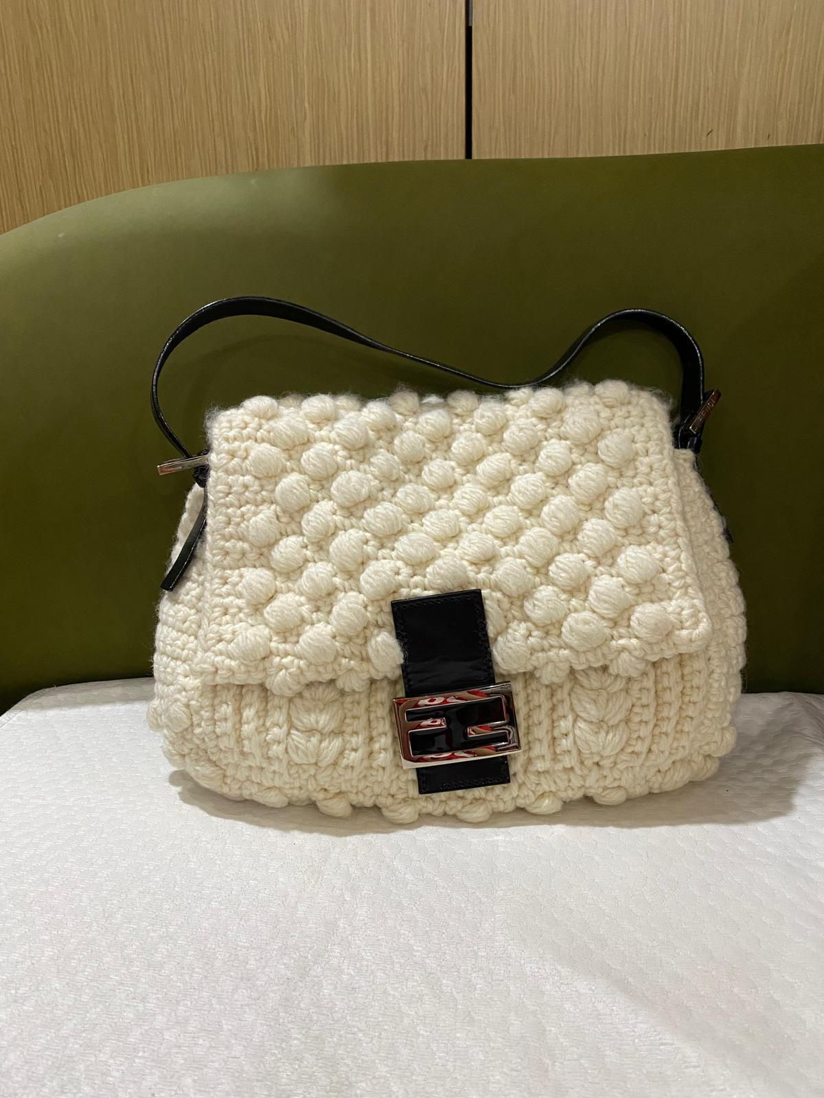 Fendi Mama Baguette Knitted Wool Shoulder Bag in Cream