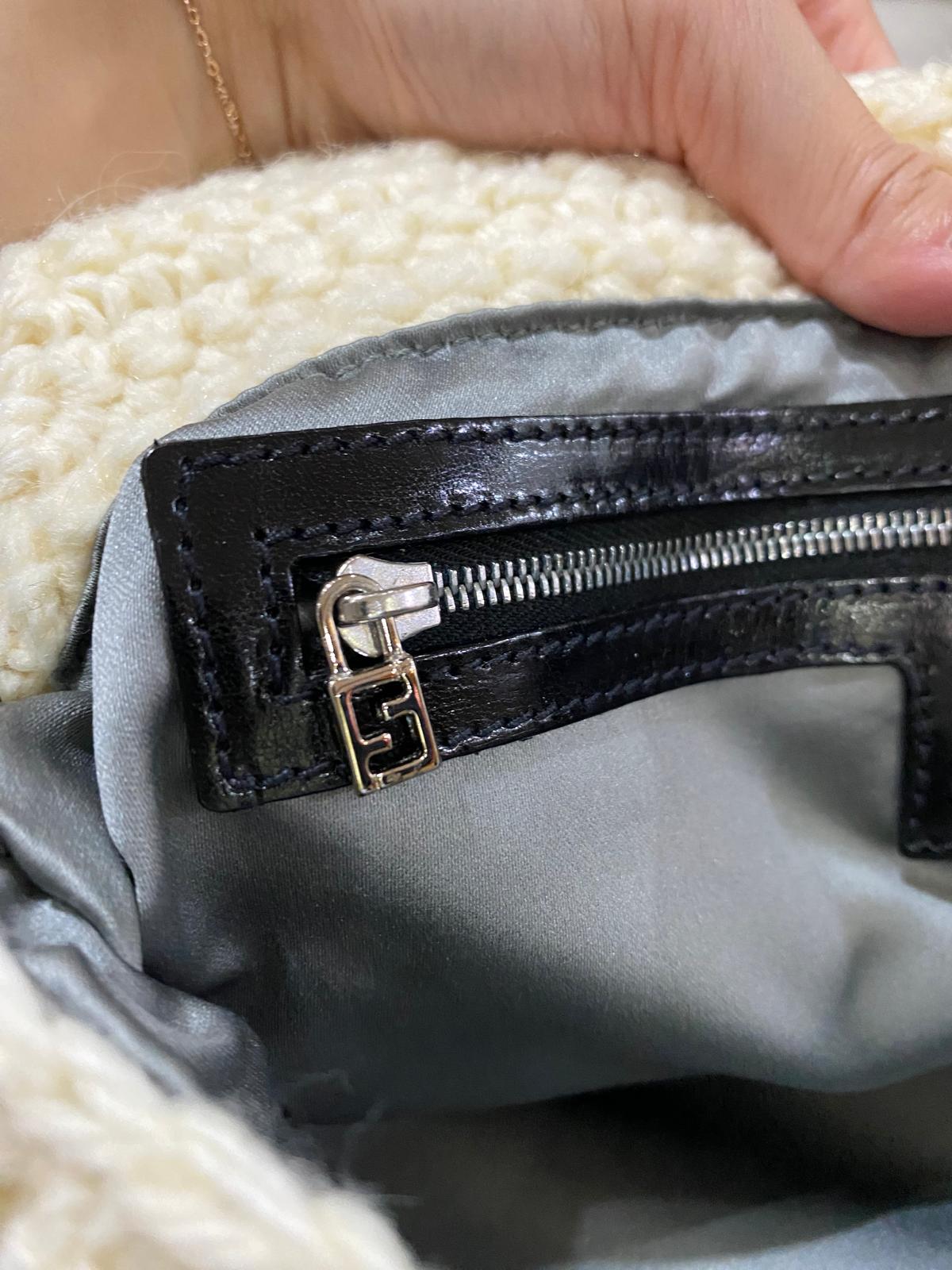 Fendi Mama Baguette Knitted Wool Shoulder Bag in Cream