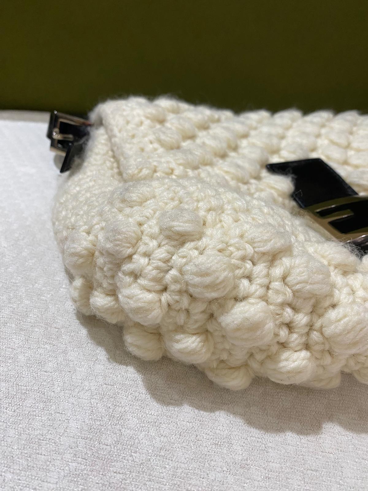 Fendi Mama Baguette Knitted Wool Shoulder Bag in Cream
