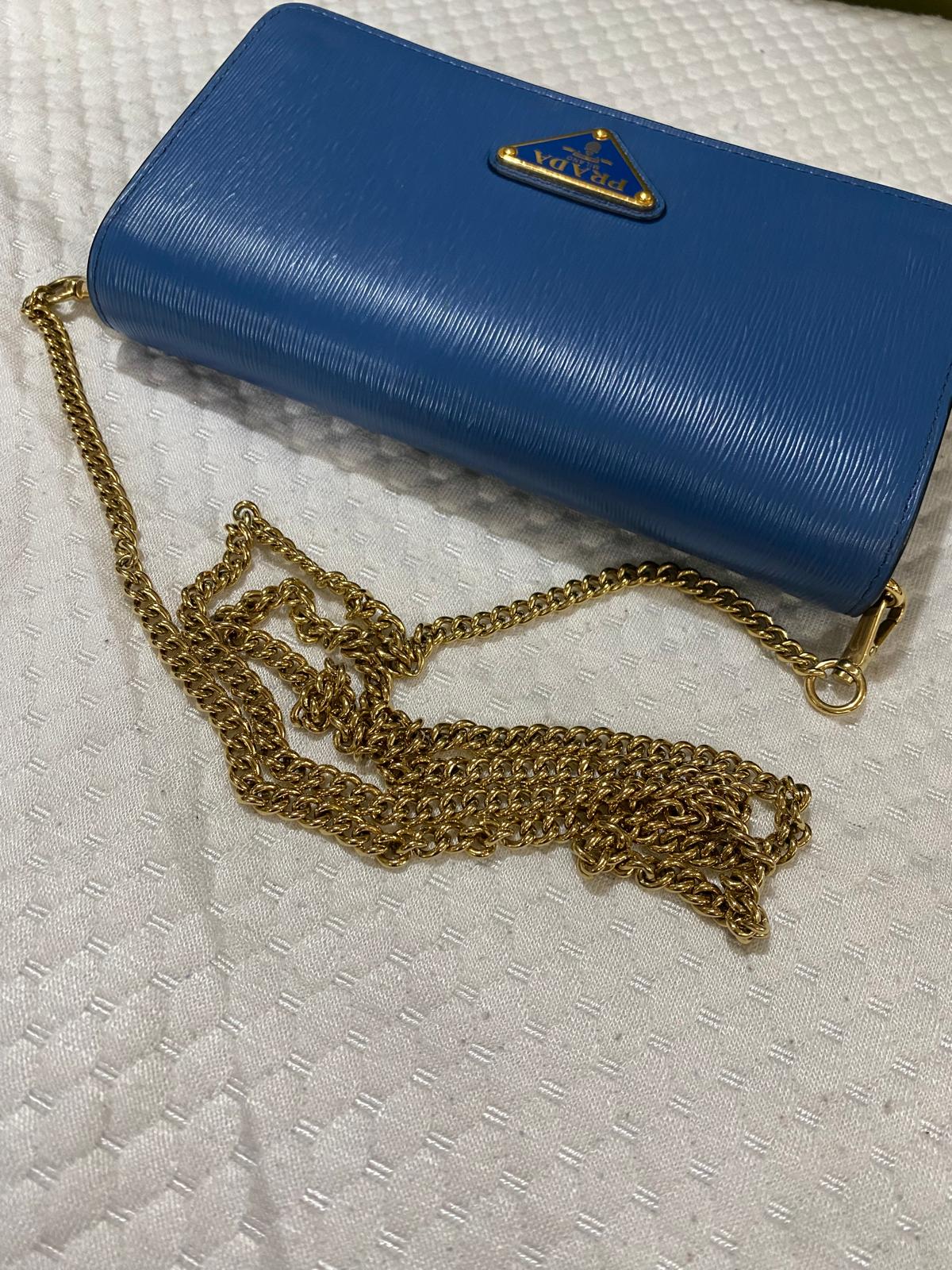 Prada Nero Vitello Move leather crossbody bag/ wallet on chain