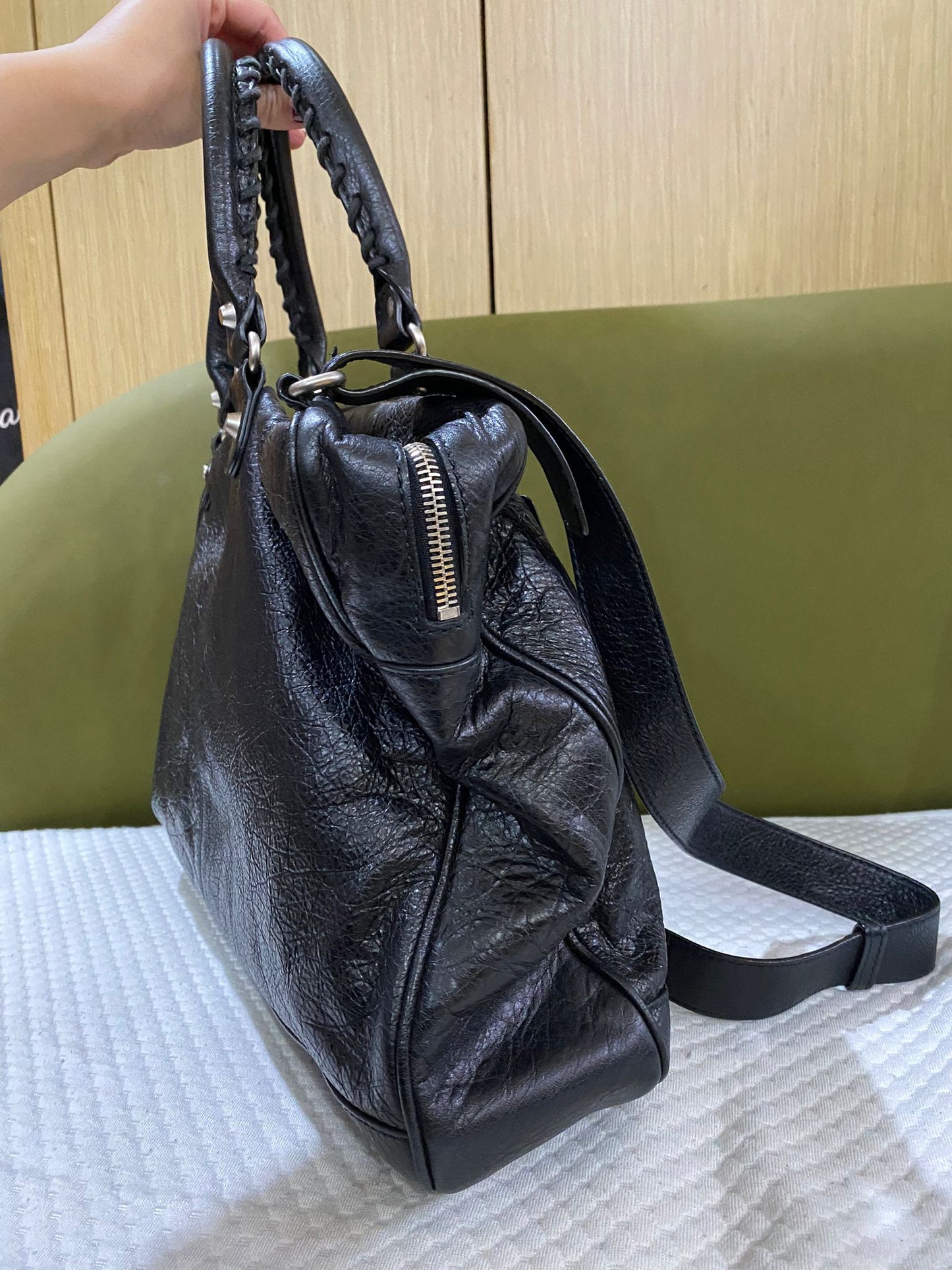 Balenciaga City Bag in black