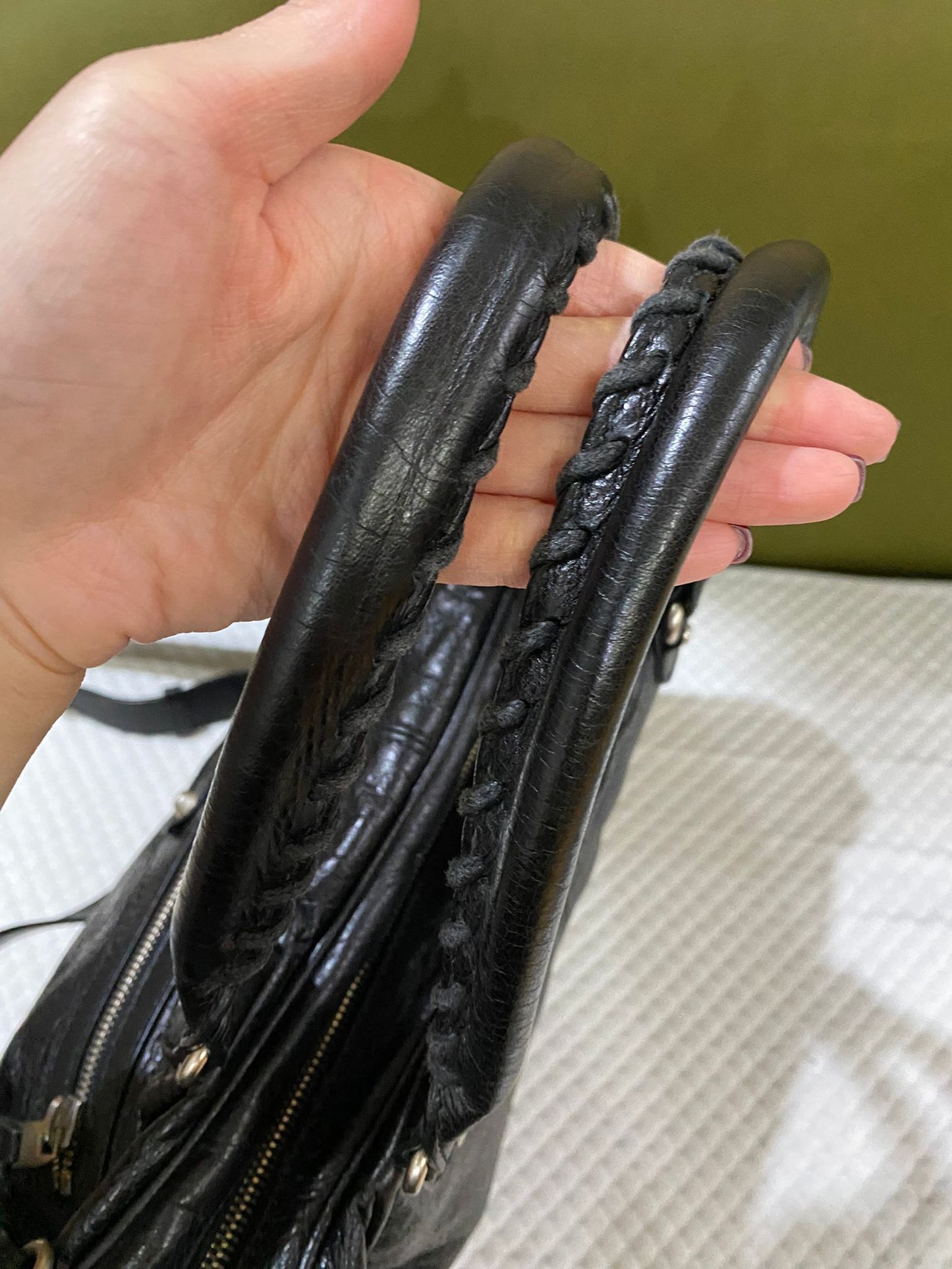 Balenciaga City Bag in black